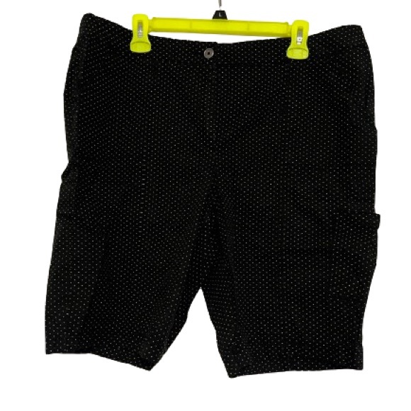 Chicos Polka Dot Shorts - Picture 1 of 1